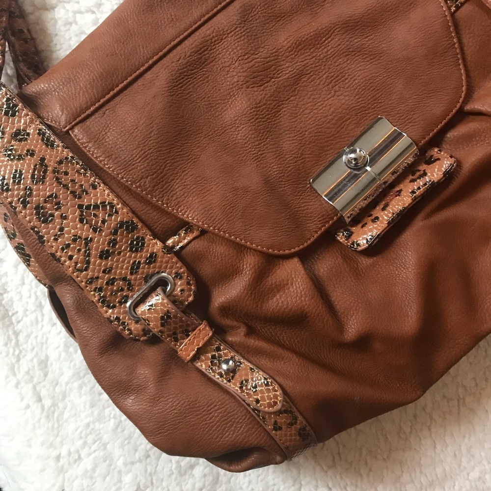 Leopard Print Vegan Leather Purse Bag With Glitter